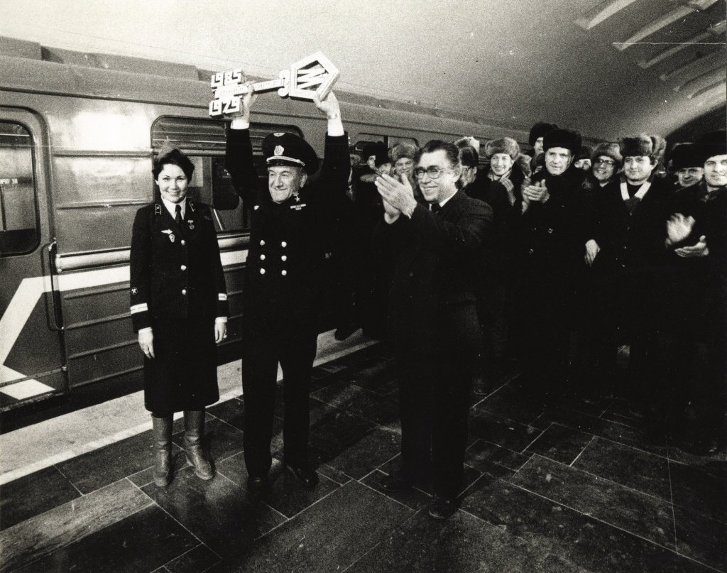 Запуск новосибирского метро 7 января 1986 года, станция метро Площадь Ленина.jpg